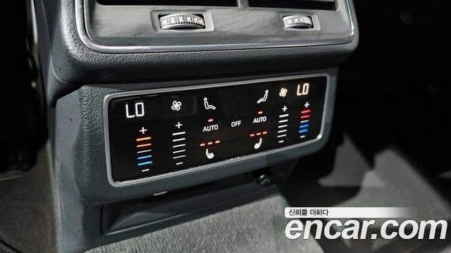Audi A6 2021 — Şəkil 16/20