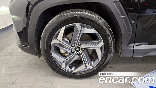 Hyundai Tucson Hybrid 2021 — Photo 14/20