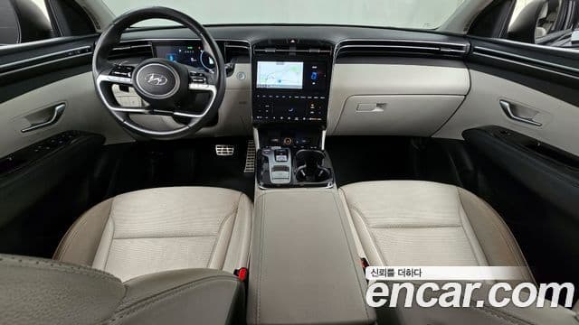 Hyundai Tucson Hybrid 2021 — Photo 18/20