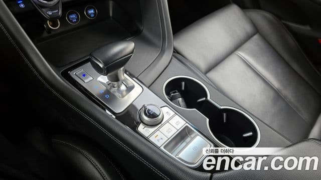 Genesis G70 2022 — фото 9 из 20