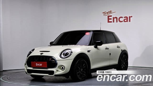 Mini Cooper S 2021 — ფოტო 1/20
