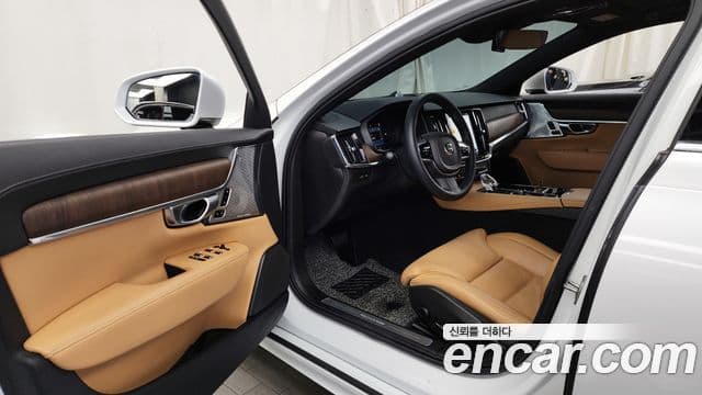 Volvo S90 2023 — ფოტო 10/20