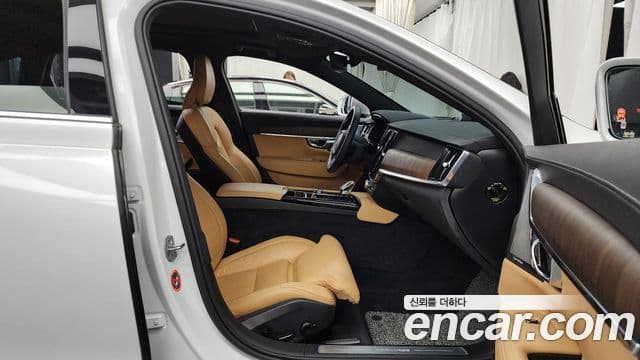 Volvo S90 2023 — ფოტო 11/20