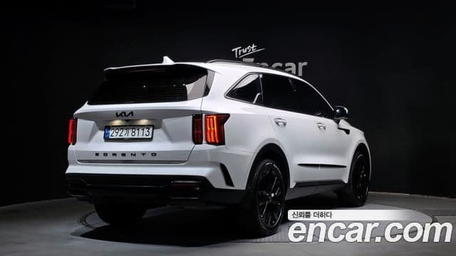 Kia Sorento 2022 — ფოტო 2/20