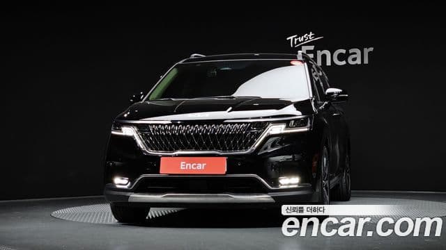 Kia Carnival 2022 — Фото 3/20