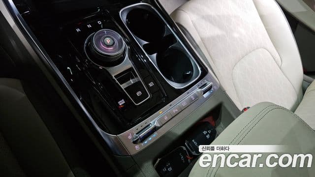 Kia Carnival 2022 — Фото 9/20