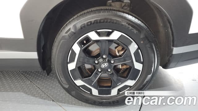 Hyundai Santa Fe 2023 — Şəkil 5/20
