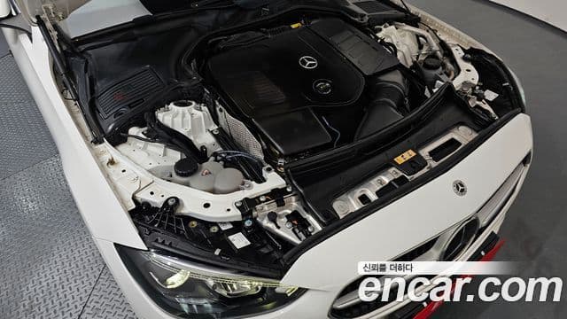 Mercedes-Benz C-Class 2023 — ფოტო 6/20