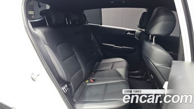 Kia Sportage The Bold 2020 — Фото 12/20