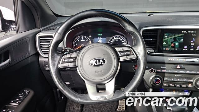 Kia Sportage The Bold 2020 — Фото 14/20