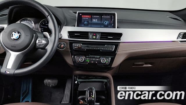 BMW X1 2022 — Photo 15/20