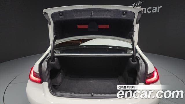 BMW 3 Series 2020 — Şəkil 20/20