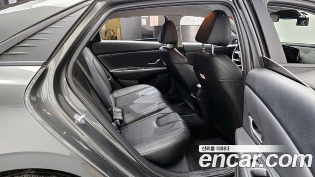 Hyundai Avante 2023 — Şəkil 12/20