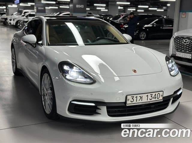 Porsche Panamera 2018 — Şəkil 3/20