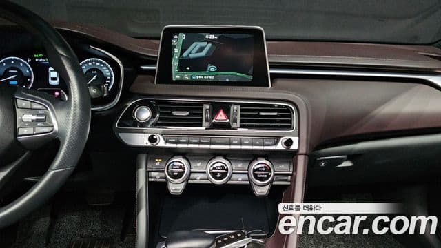 Genesis G70 2019 — Şəkil 19/20