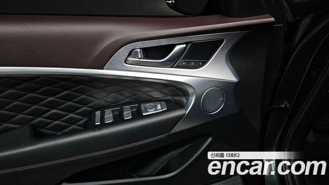 Genesis G70 2019 — Şəkil 10/20