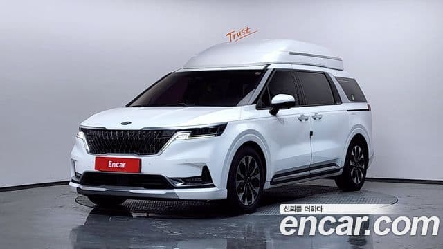 Kia Carnival 2021 — ფოტო 1/20