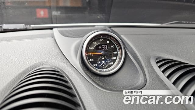 Porsche 718 Cayman 2018 — Şəkil 17/20