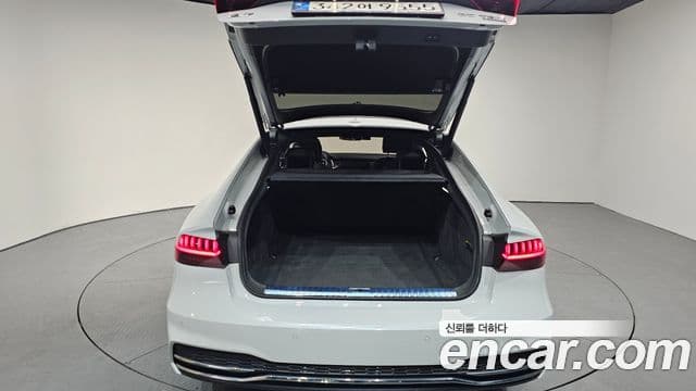 Audi A7 2021 — ფოტო 20/20