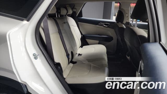 Kia Sportage 2022 — Şəkil 12/20