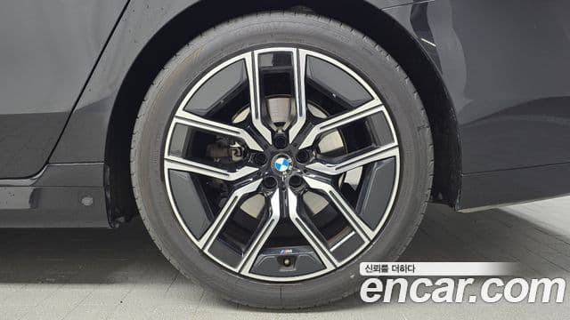 BMW 7 Series 2025 — Şəkil 5/20