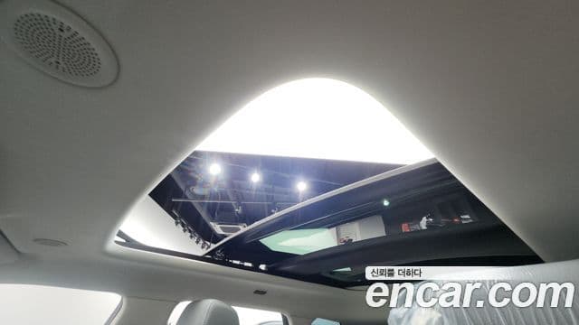 Land Rover Range Rover Evoque 2025 — Şəkil 18/20