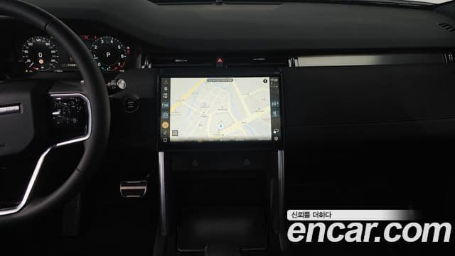 Land Rover Discovery Sport 2025 — ფოტო 14/20