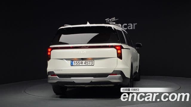 Kia Carnival 2024 — Photo 6/20