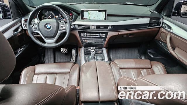 BMW X5 2018 — Photo 12/20