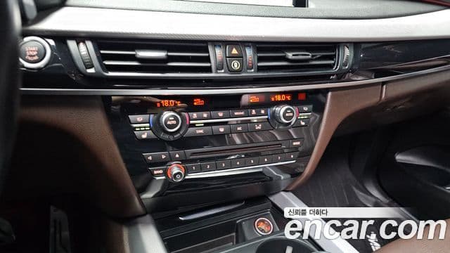 BMW X5 2018 — Photo 20/20