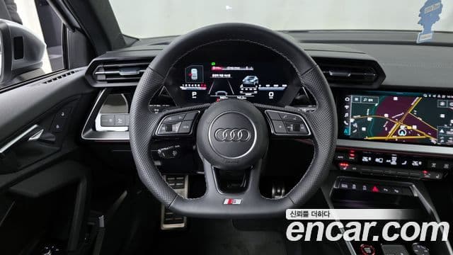 Audi A3 2023 — Şəkil 13/20
