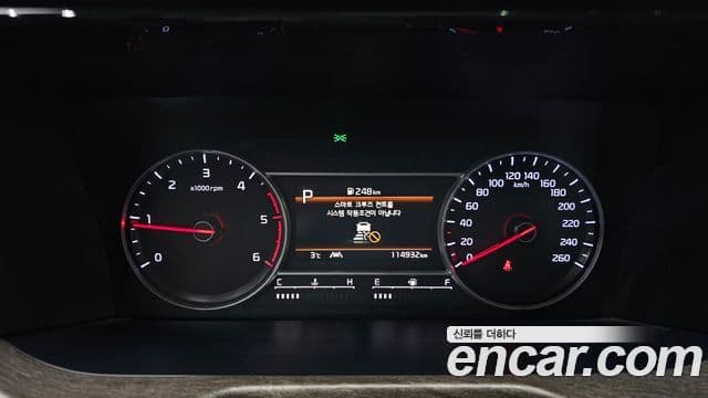 Kia Sorento 2021 — Фото 8/20