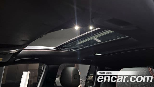 Mercedes-Benz GLB-Class 2022 — ფოტო 17/20