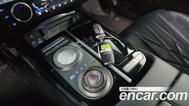 Genesis Electrified G80 2021 — Şəkil 9/20