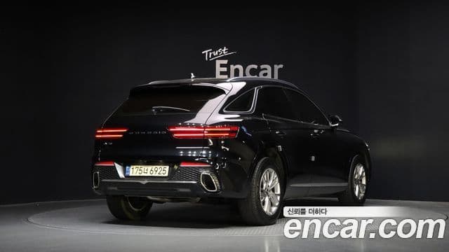 Genesis GV70 2021 — Şəkil 2/20