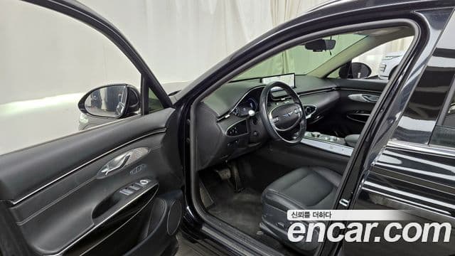 Genesis GV70 2021 — Şəkil 10/20