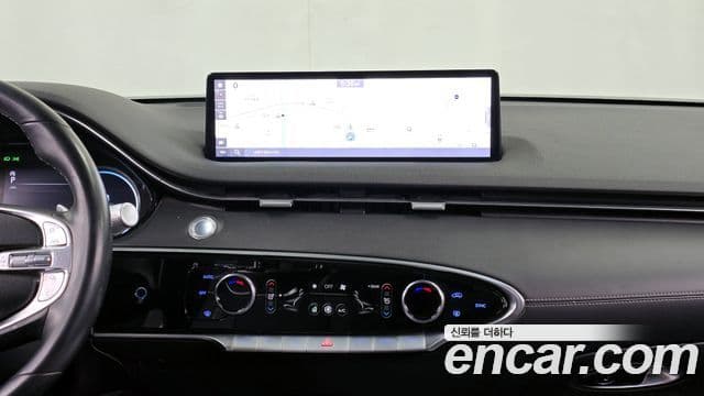 Genesis GV70 2021 — Şəkil 14/20