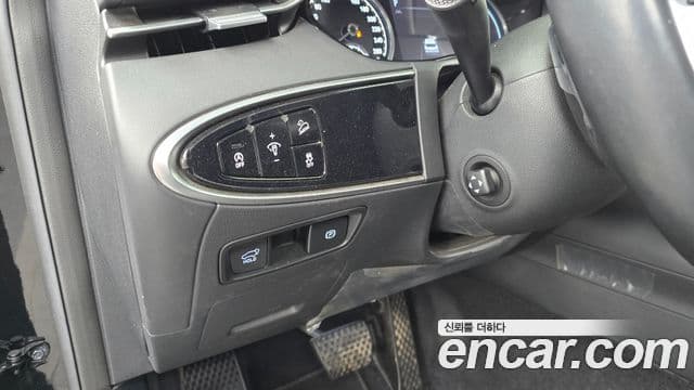 Genesis GV70 2021 — Şəkil 17/20