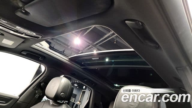 Porsche Cayenne 2021 — ფოტო 19/20