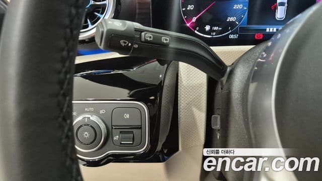 Mercedes-Benz A-Class 2024 — Photo 9/20