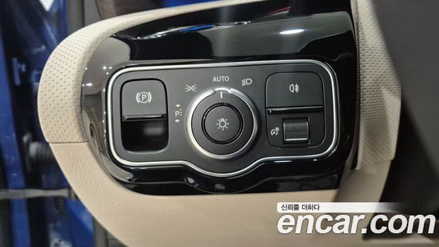 Mercedes-Benz A-Class 2024 — Photo 15/20