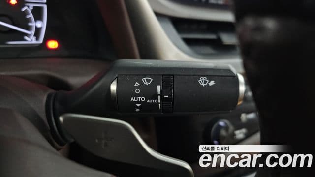 Lexus ES300h 2020 — ფოტო 20/20