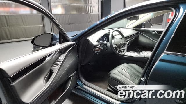 Genesis G80 2022 — Şəkil 18/20