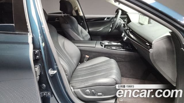 Genesis G80 2022 — Şəkil 19/20