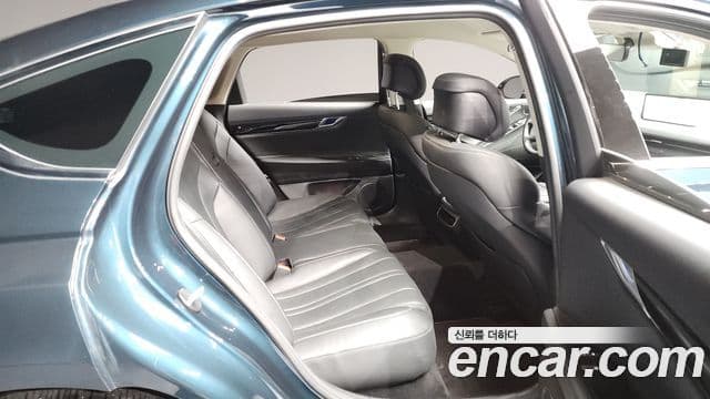 Genesis G80 2022 — Şəkil 14/20