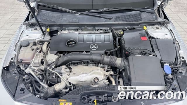 Mercedes-Benz CLA-Class 2021 — Фото 5/20