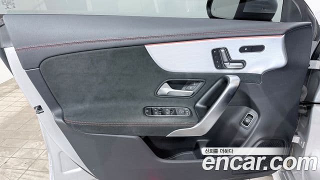 Mercedes-Benz CLA-Class 2021 — Фото 15/20