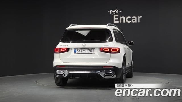 Mercedes-Benz GLB-Class 2022 — ფოტო 11/20