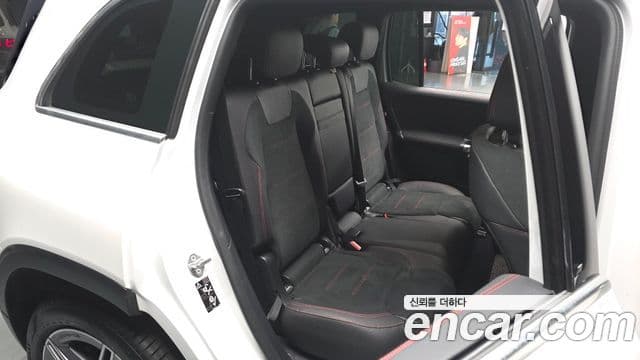 Mercedes-Benz GLB-Class 2022 — ფოტო 8/20