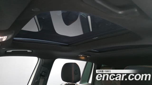 Mercedes-Benz GLB-Class 2022 — ფოტო 18/20